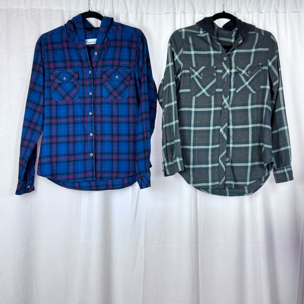 Casual Blue and Gray Button Down Shirts